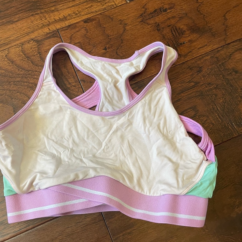 🌸 GIRLS SPORTS BRA 🌸 - Picture 1 of 2